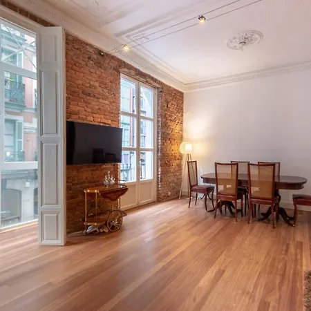 Encantador En El Casco Antiguo De Apartment