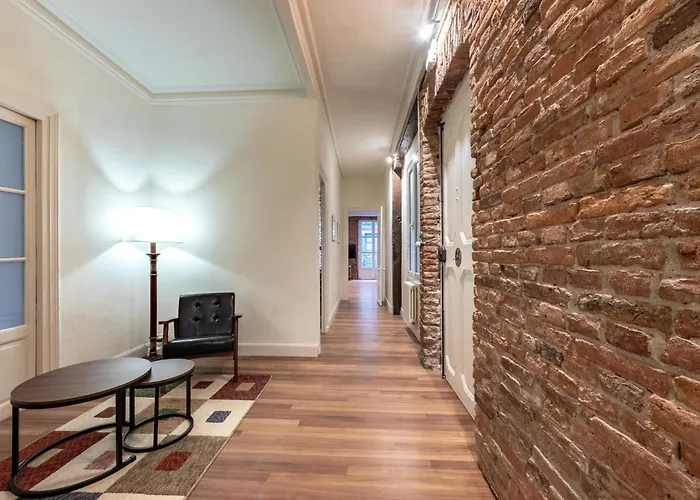 Encantador En El Casco Antiguo De Appartement