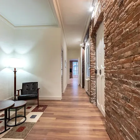 Encantador En El Casco Antiguo De Appartamento