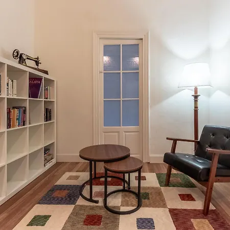 Encantador En El Casco Antiguo De