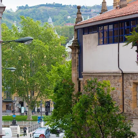 Encantador En El Casco Antiguo De Διαμέρισμα